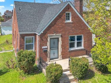 5903 Somerset Avenue, Detroit, MI 48224