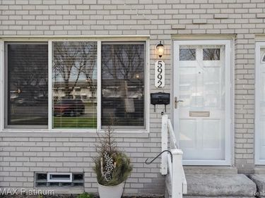 5992 Alan Drive , Brighton, MI 48116