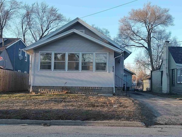 230 Sheridan Drive, LOVES PARK, IL 61111