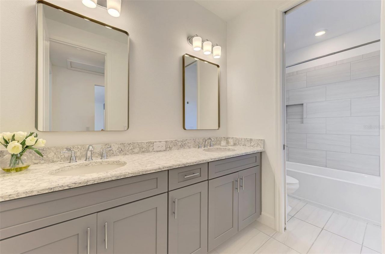 10192 Milky Way Circle, Sarasota, FL 34241 Photo
