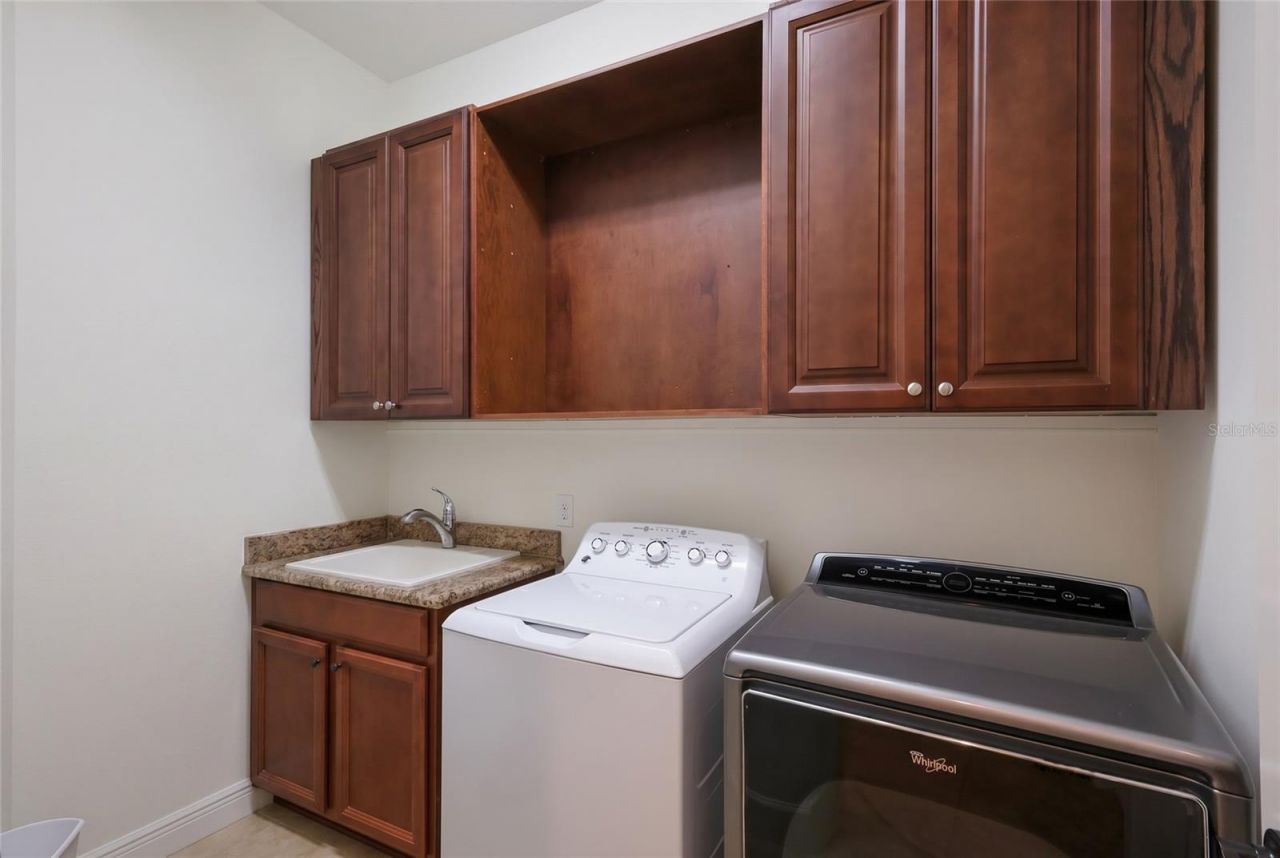 258 Sapphire Lake Drive , Unit 202, Bradenton, FL 34209 Photo