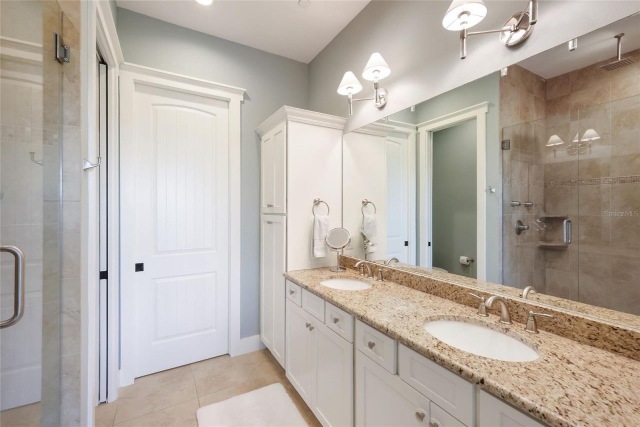 258 Sapphire Lake Drive , Unit 202, Bradenton, FL 34209 Photo