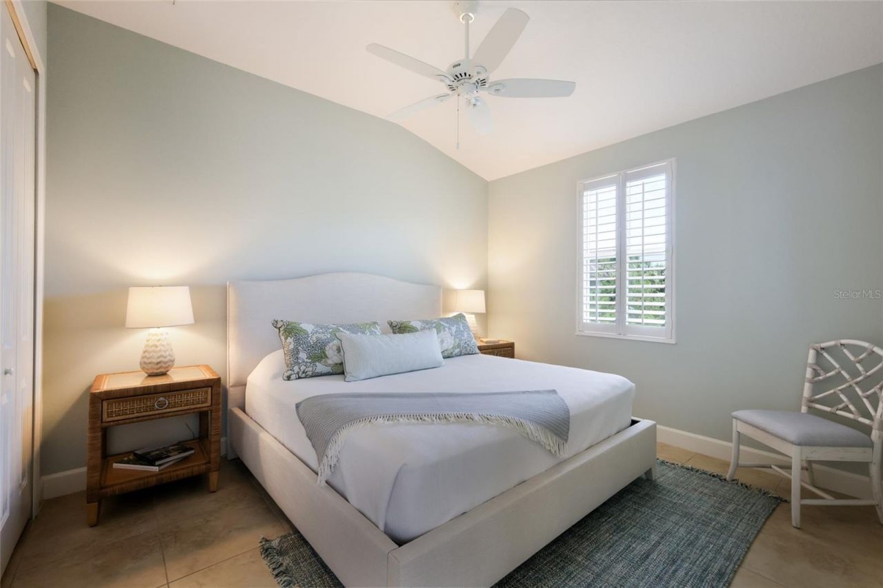 258 Sapphire Lake Drive , Unit 202, Bradenton, FL 34209 Photo