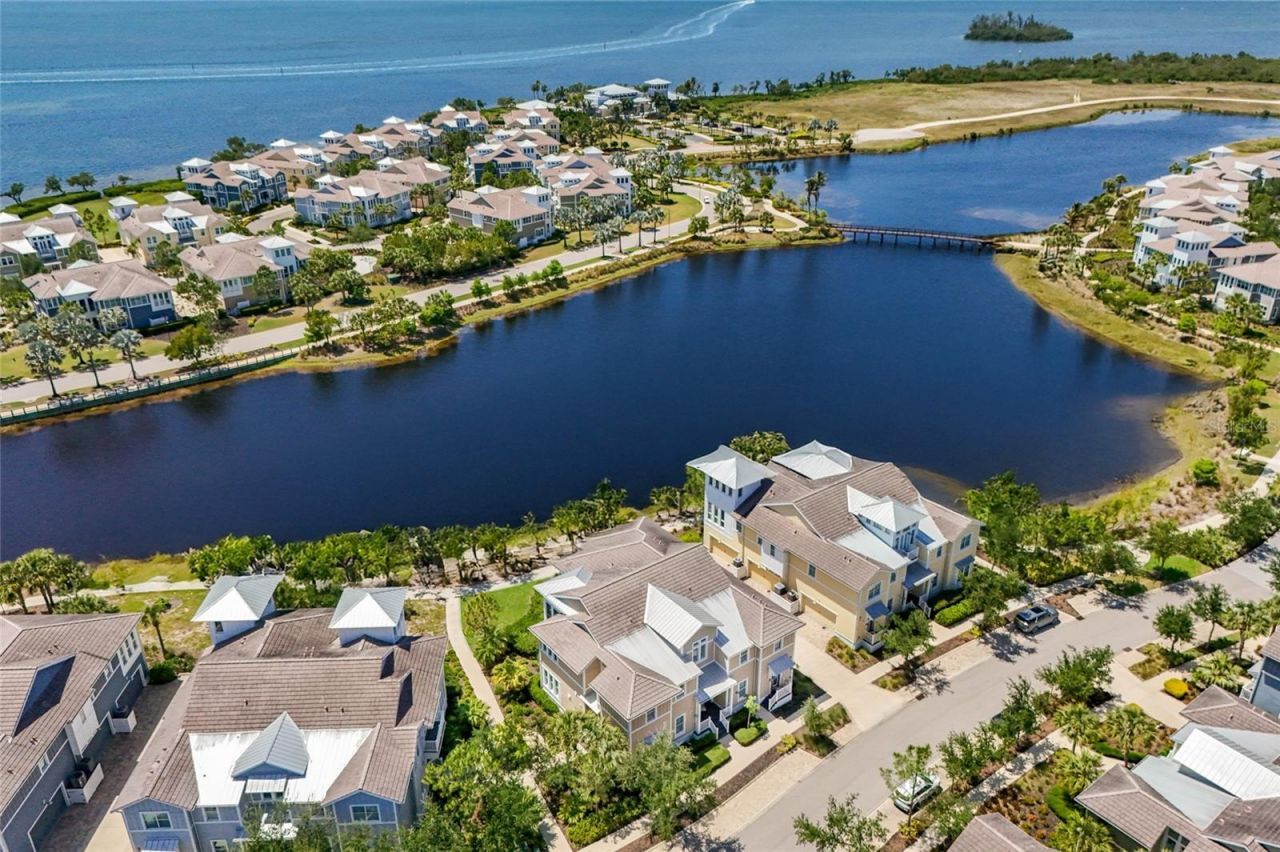 258 Sapphire Lake Drive , Unit 202, Bradenton, FL 34209 Photo