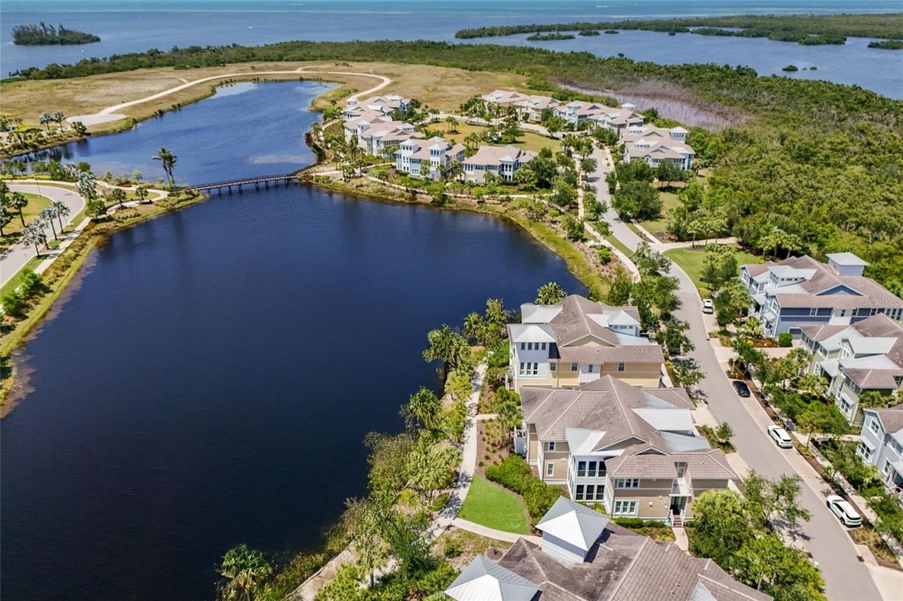 258 Sapphire Lake Drive , Unit 202, Bradenton, FL 34209 Photo