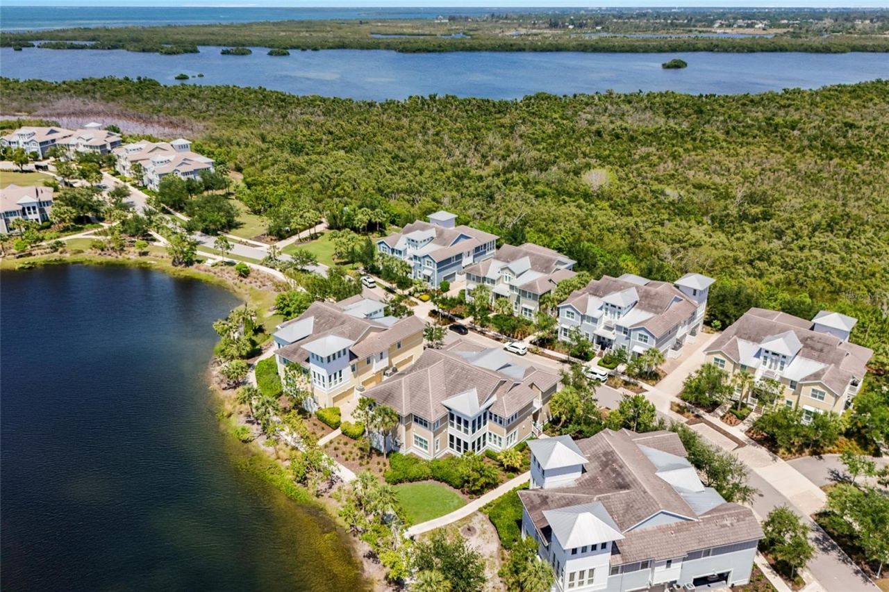 258 Sapphire Lake Drive , Unit 202, Bradenton, FL 34209 Photo