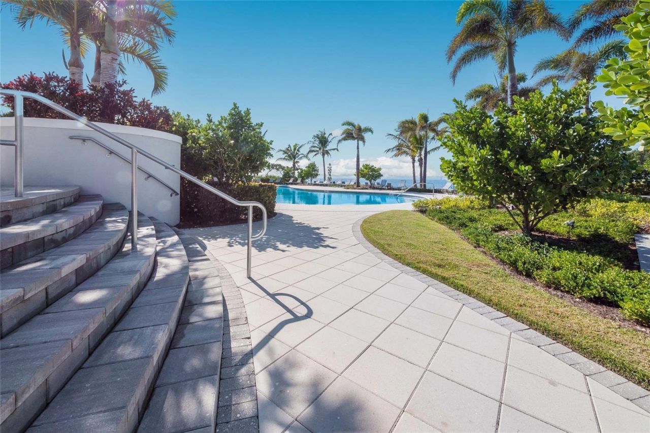 258 Sapphire Lake Drive , Unit 202, Bradenton, FL 34209 Photo