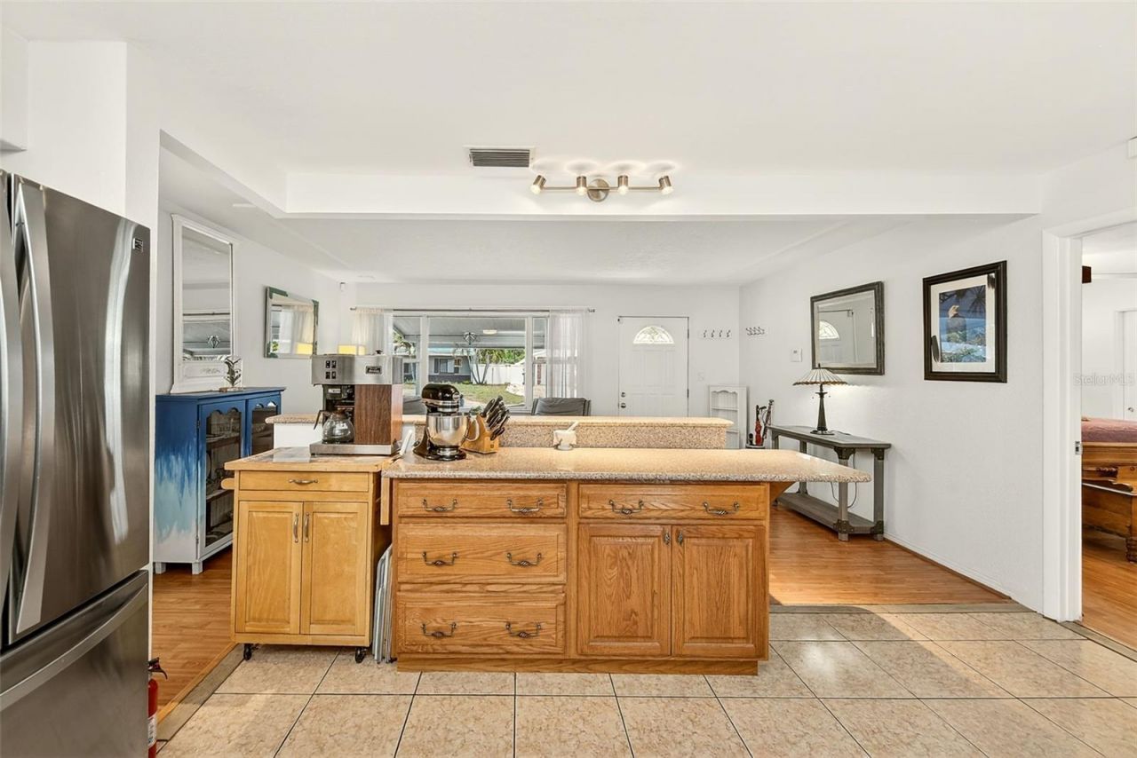 3255 57th Street N, Saint Petersburg, FL 33710 Photo