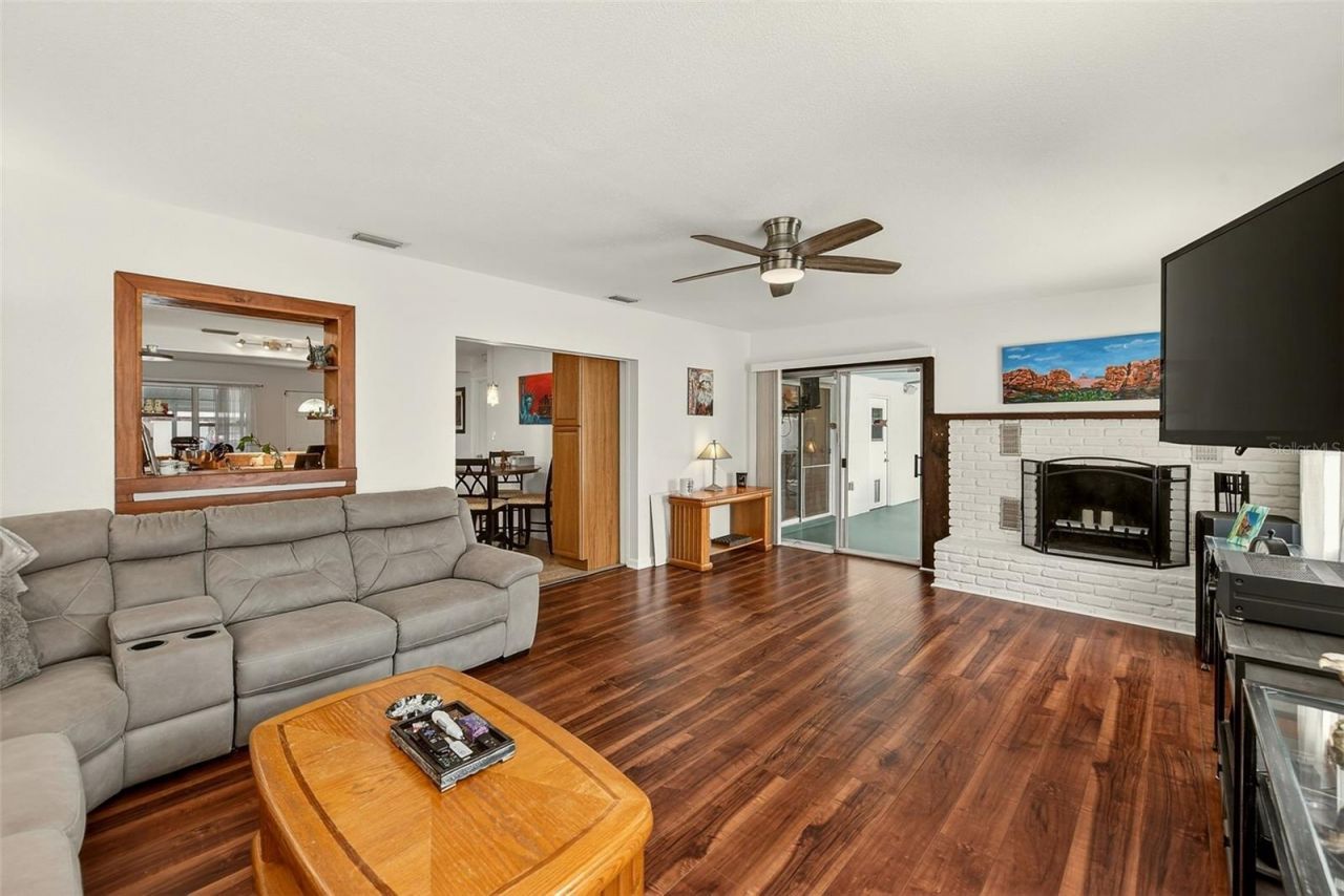 3255 57th Street N, Saint Petersburg, FL 33710 Photo