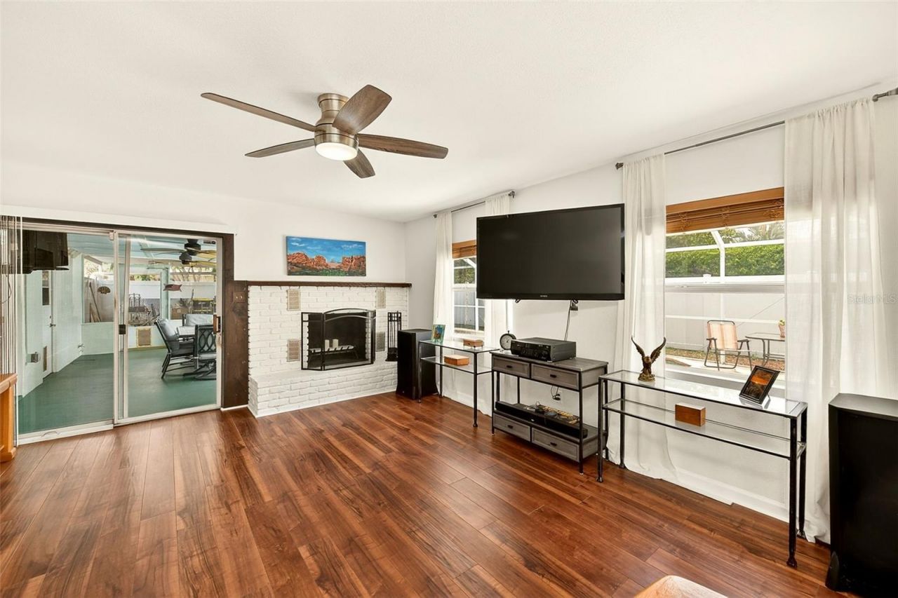 3255 57th Street N, Saint Petersburg, FL 33710 Photo