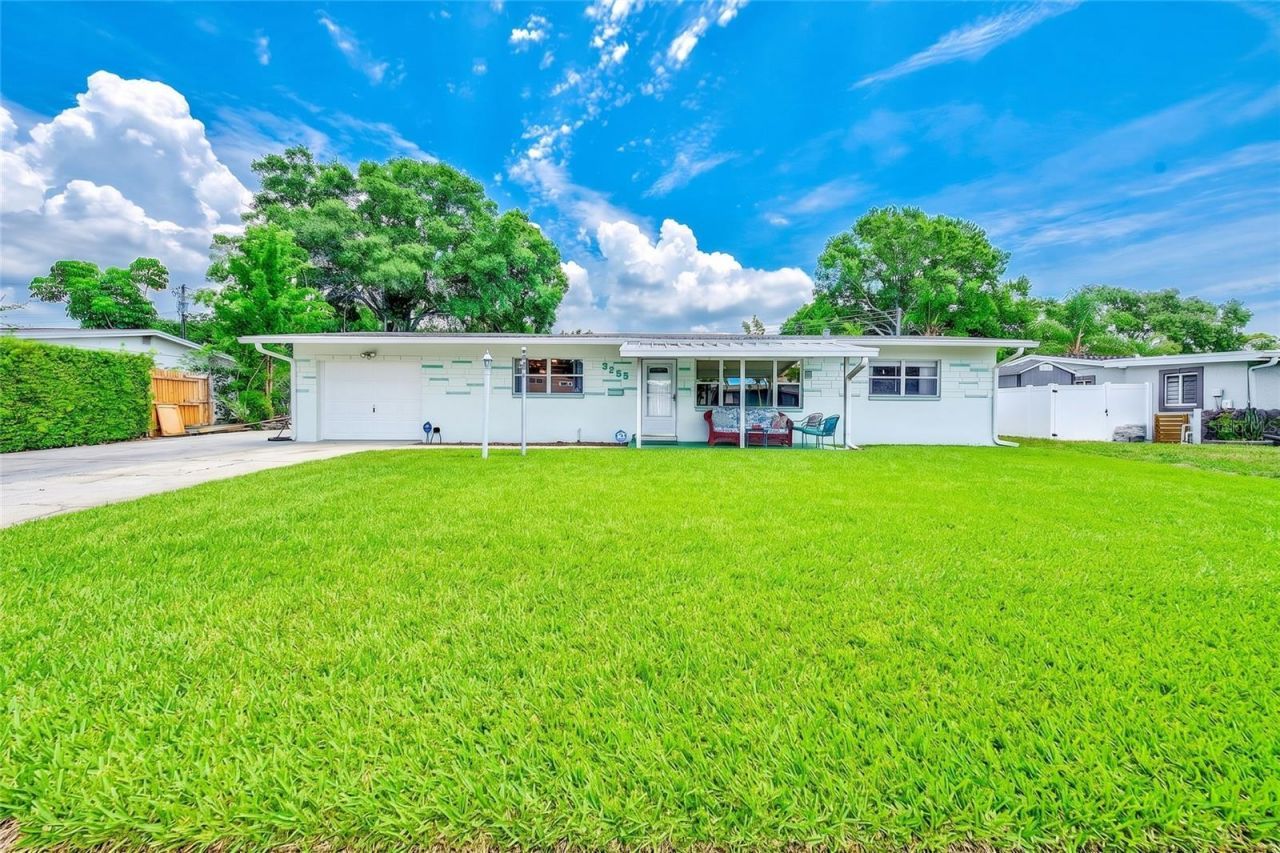 3255 57th Street N, Saint Petersburg, FL 33710 Photo
