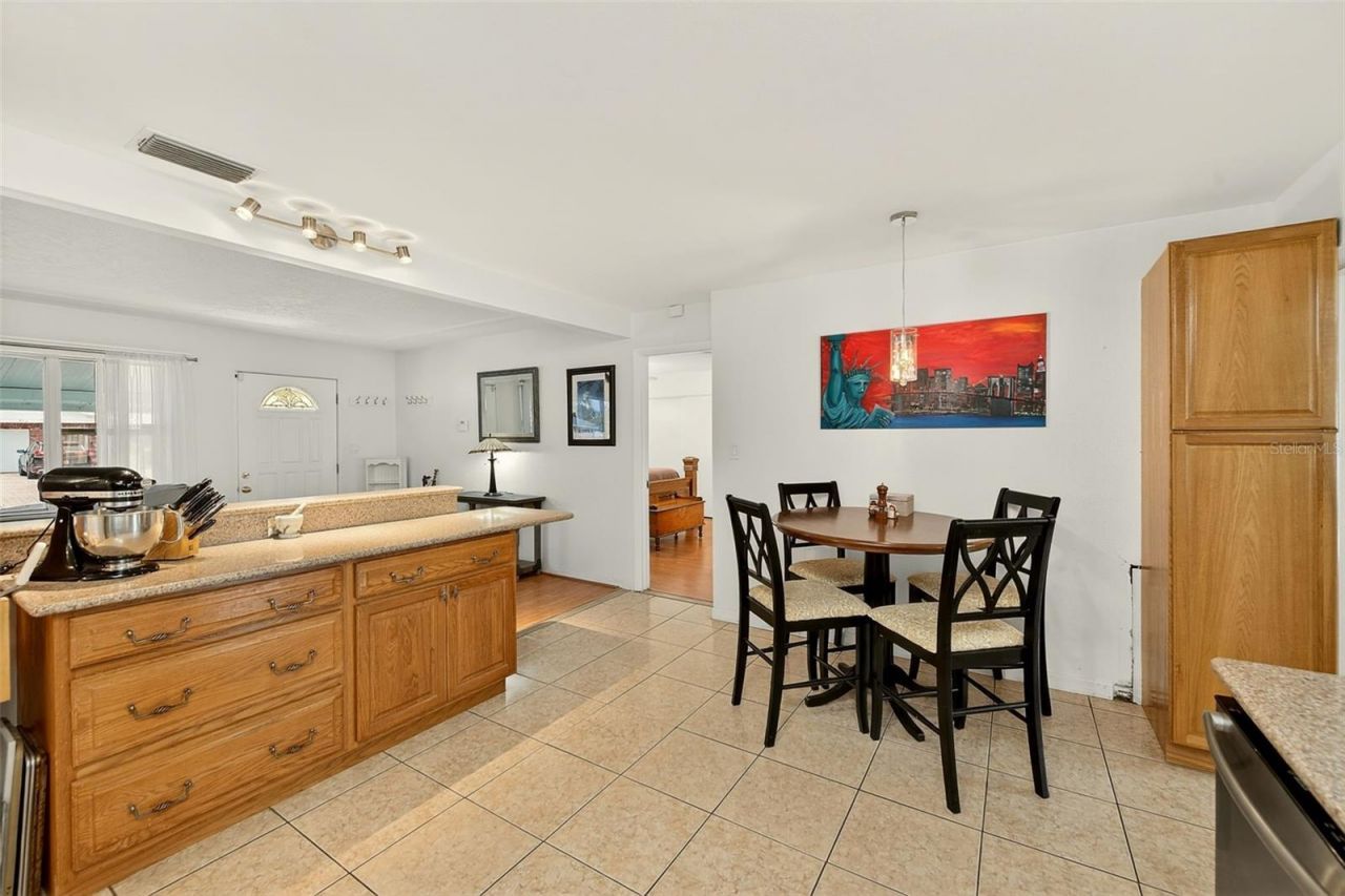 3255 57th Street N, Saint Petersburg, FL 33710 Photo