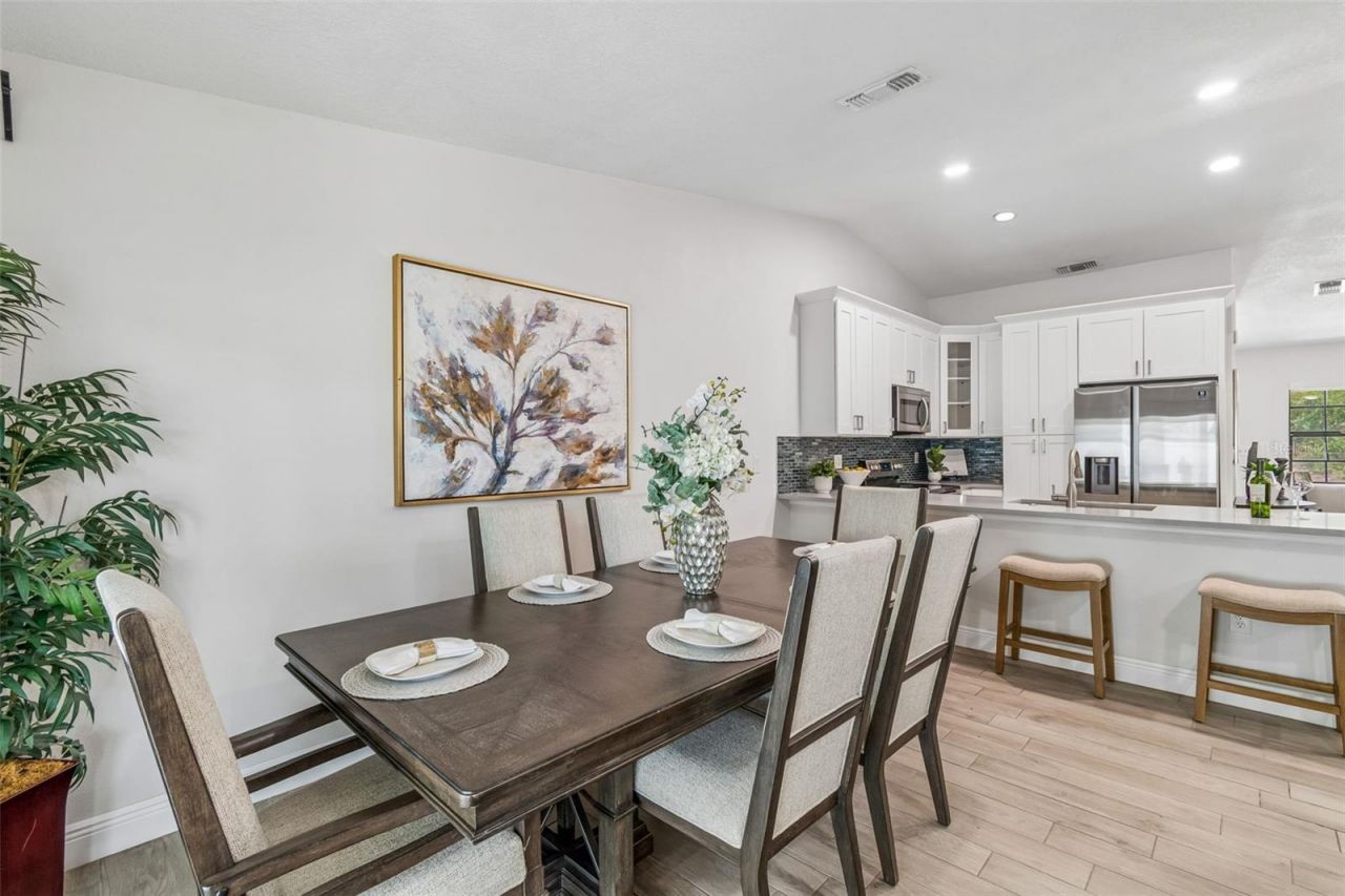4201 W Wyoming Avenue, Tampa, FL 33616 Photo