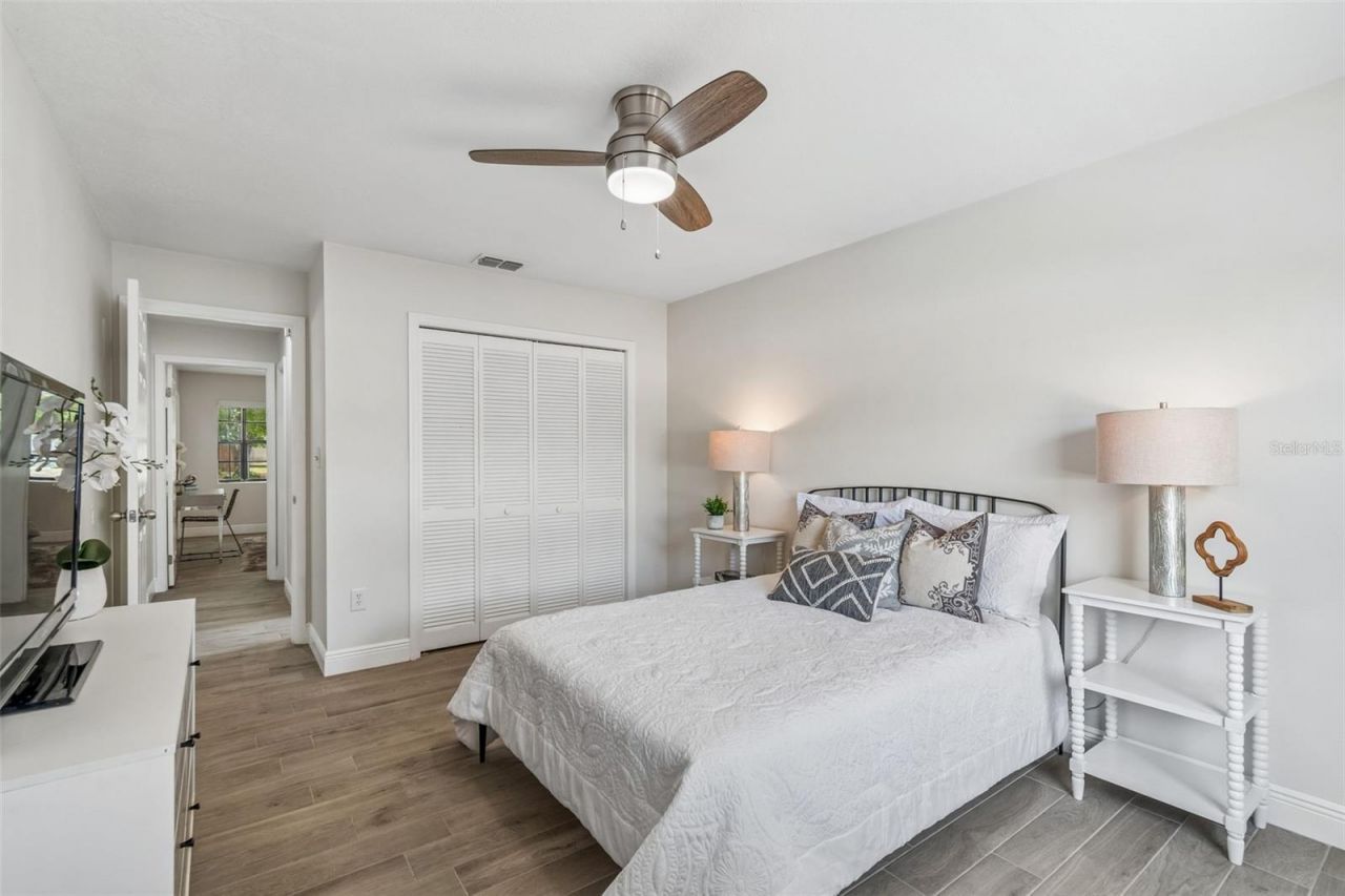 4201 W Wyoming Avenue, Tampa, FL 33616 Photo