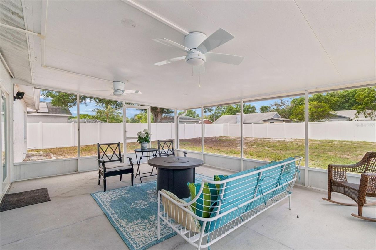 4201 W Wyoming Avenue, Tampa, FL 33616 Photo