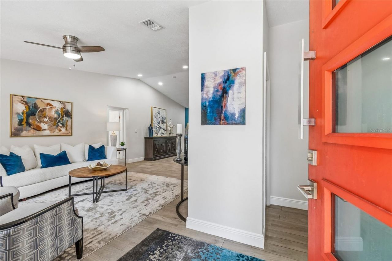 4201 W Wyoming Avenue, Tampa, FL 33616 Photo