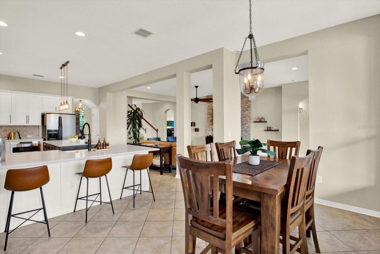 7518 Ambleside Drive, Land O Lakes, FL 34637 Photo