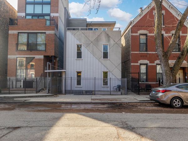 1060 N Hermitage Avenue , Unit 3, Chicago, IL 60622
