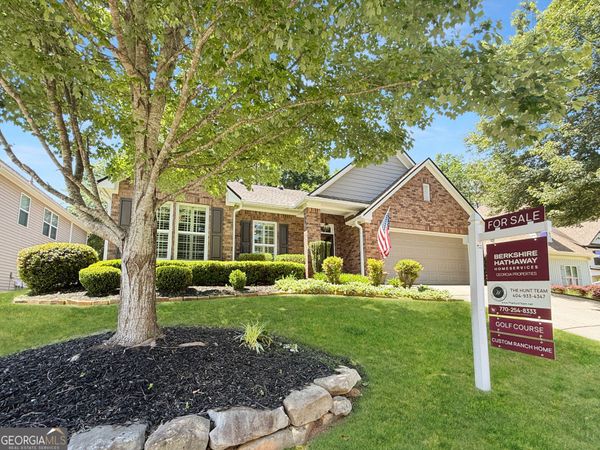 6 Greenview Drive, Newnan, GA 30265