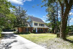 219 Mallet Hill Road photo 4