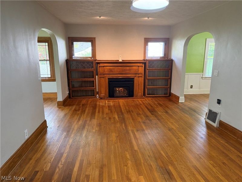 546 Letchworth Drive, Akron, OH 44303 Photo 17