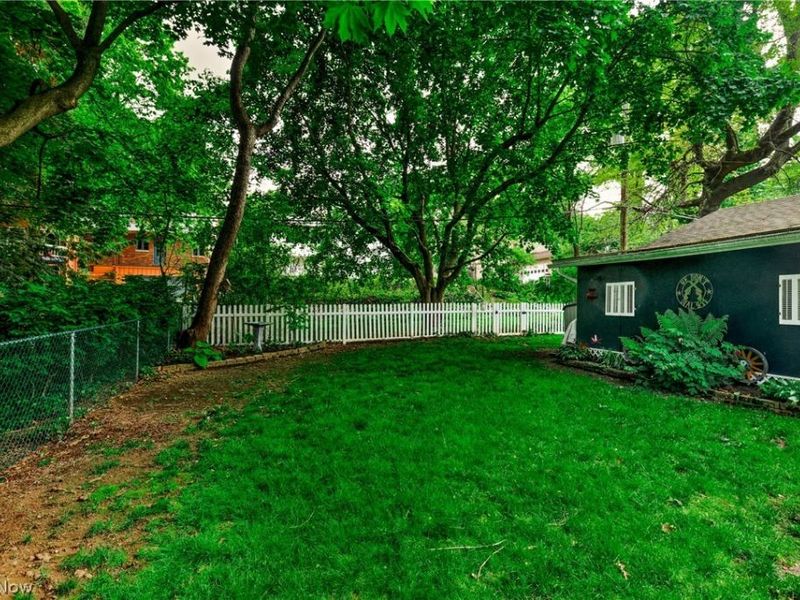 546 Letchworth Drive, Akron, OH 44303 Photo 41