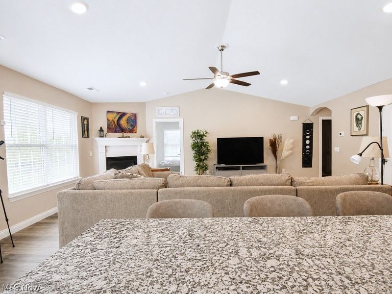 338 Nautical Way, Fairport Harbor, OH 44077 Photo 12