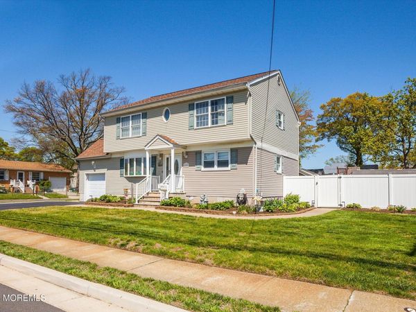 209 Park Avenue, Union Beach, NJ 07735