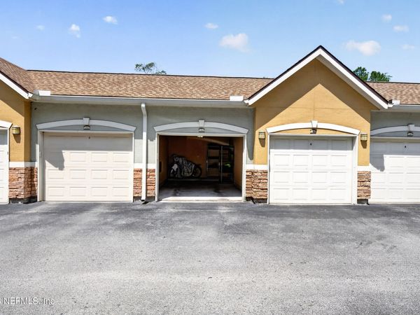 8539 GATE Parkway W, Unit 9439, Jacksonville, FL 32216