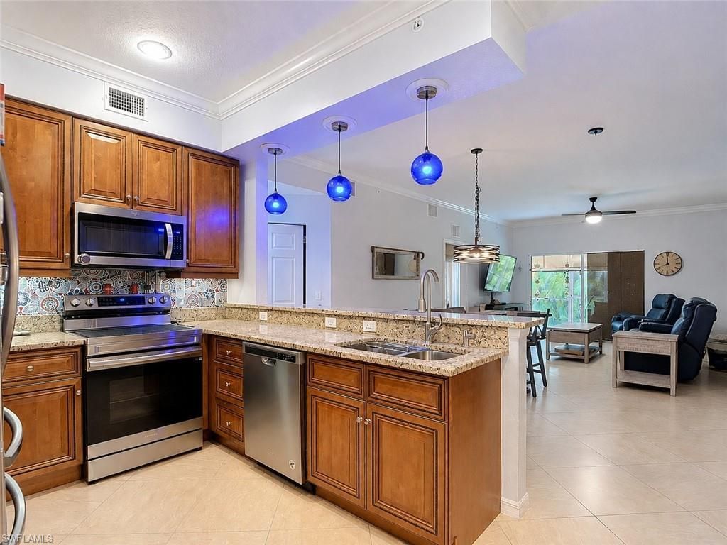 1051 Winding Pines Cir, Unit 105, Cape Coral, FL 33909 Photo