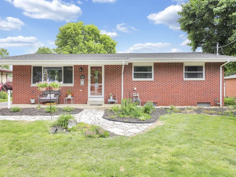 736 Elm Street, Groveport, OH 43125 Photo 1