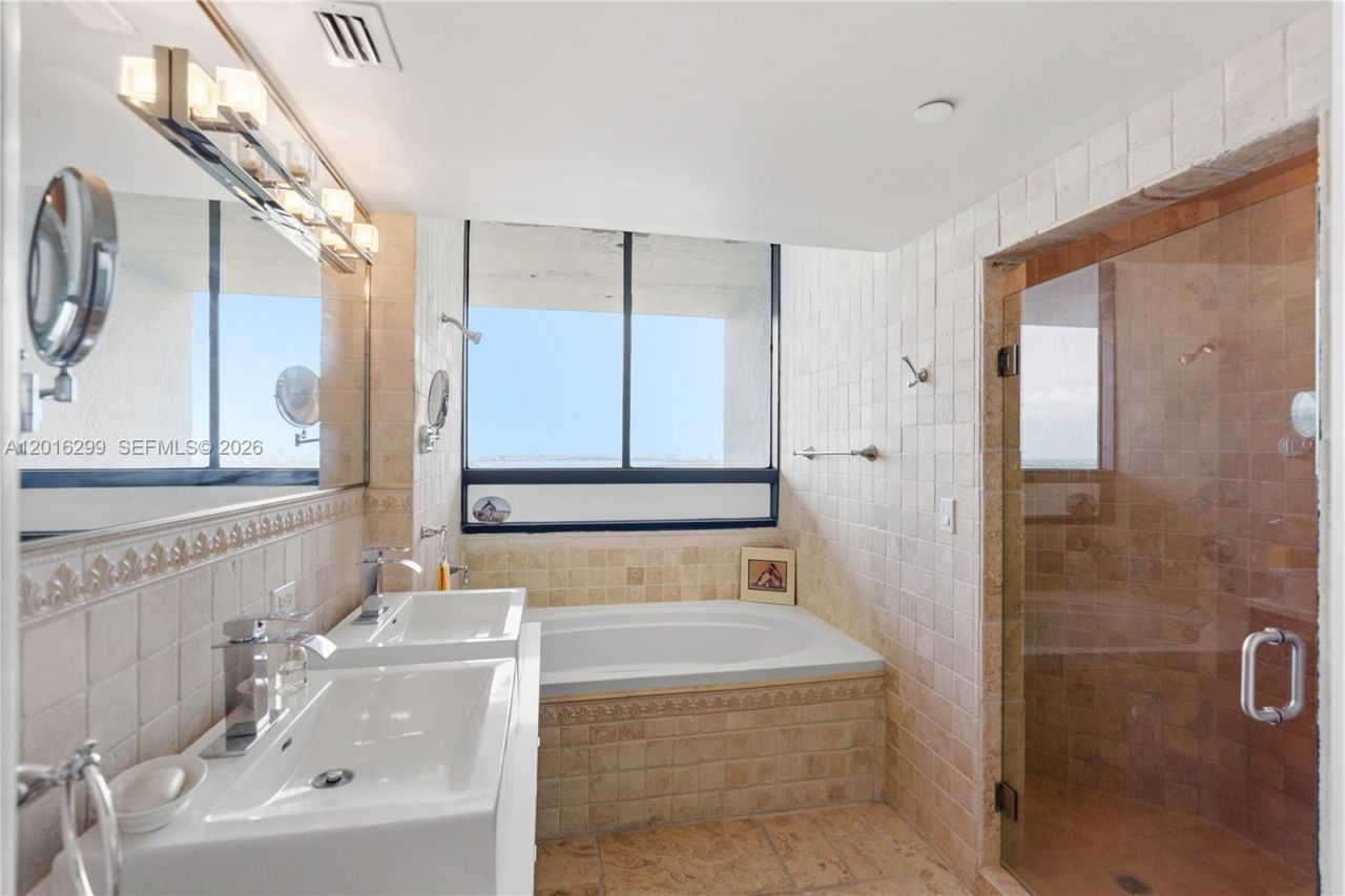 1330 West Ave , Unit PH05, Miami Beach, FL 33139 Photo