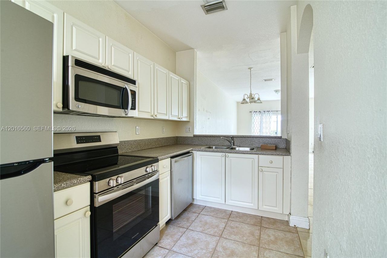 4928 SW 140th Ter , Unit 2, Miramar, FL 33027 Photo