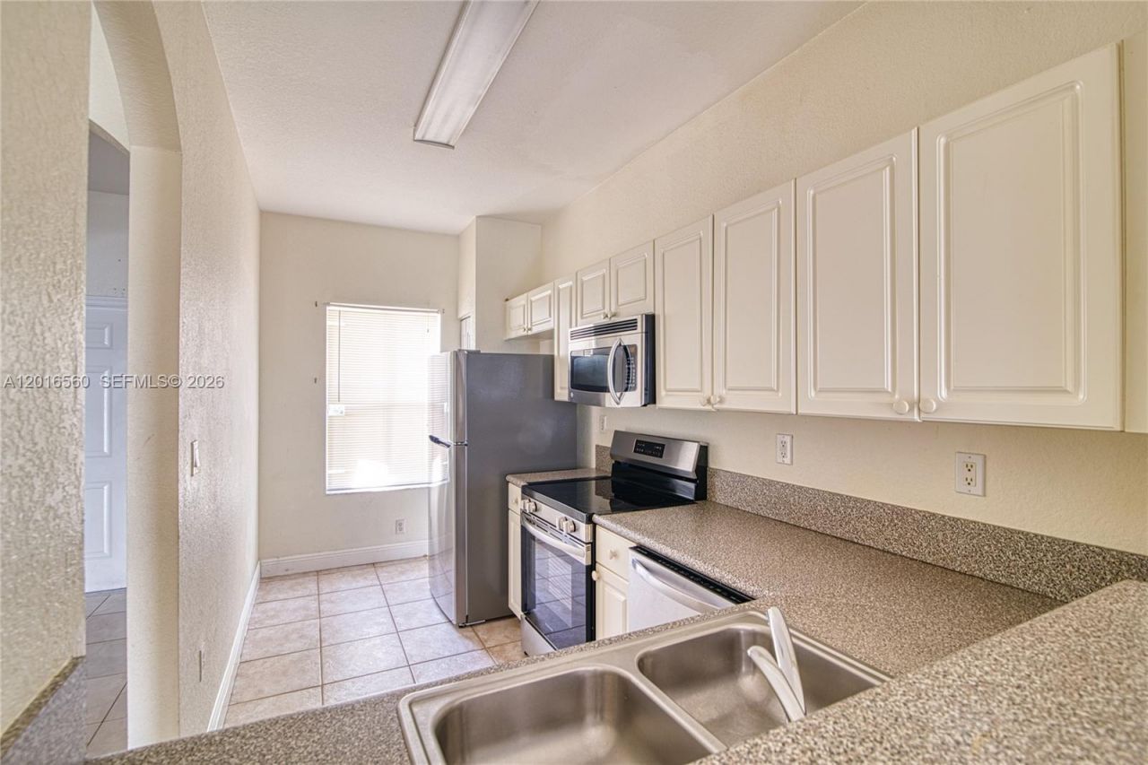 4928 SW 140th Ter , Unit 2, Miramar, FL 33027 Photo
