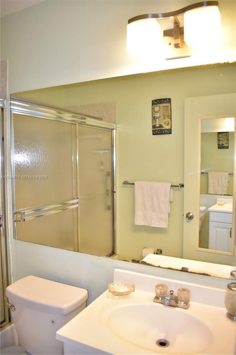 8851 Sunrise Lakes Blvd, Unit 207, Sunrise, FL 33322 Photo