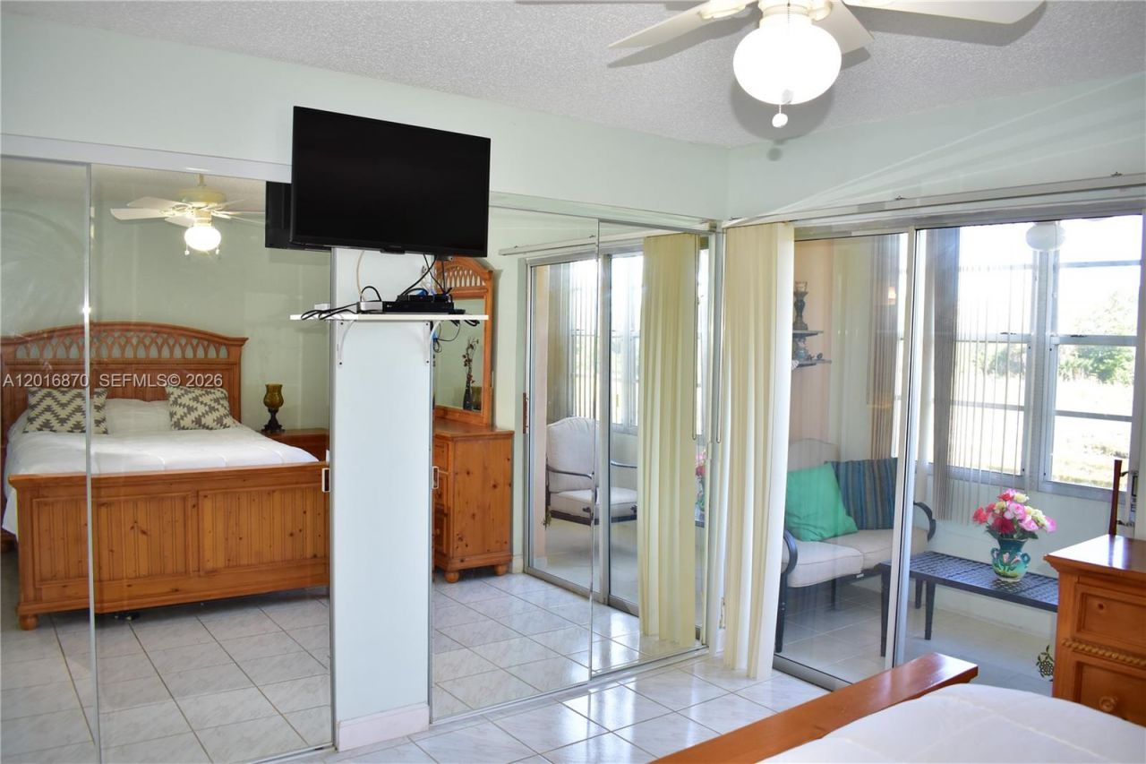 8851 Sunrise Lakes Blvd, Unit 207, Sunrise, FL 33322 Photo