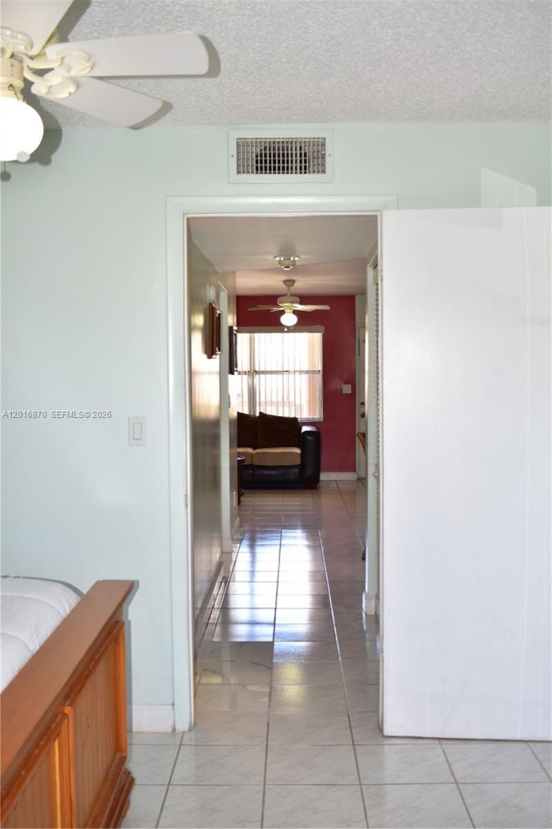8851 Sunrise Lakes Blvd, Unit 207, Sunrise, FL 33322 Photo
