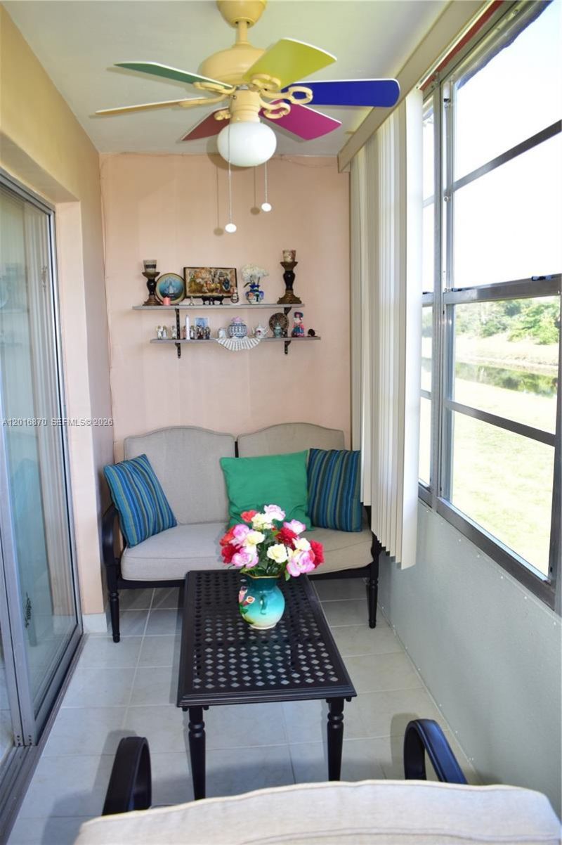 8851 Sunrise Lakes Blvd, Unit 207, Sunrise, FL 33322 Photo