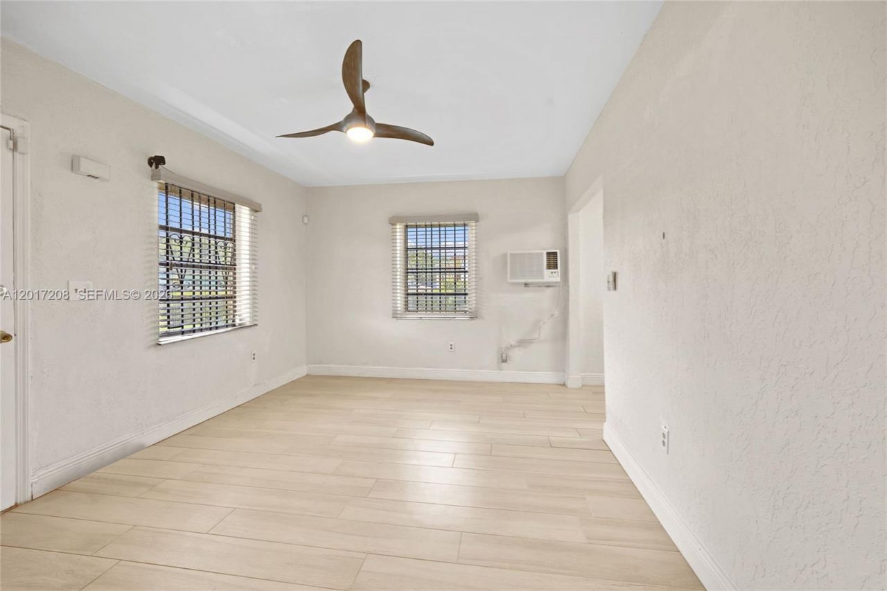 15815 NW 19th Ave , Miami Gardens, FL 33054 Photo