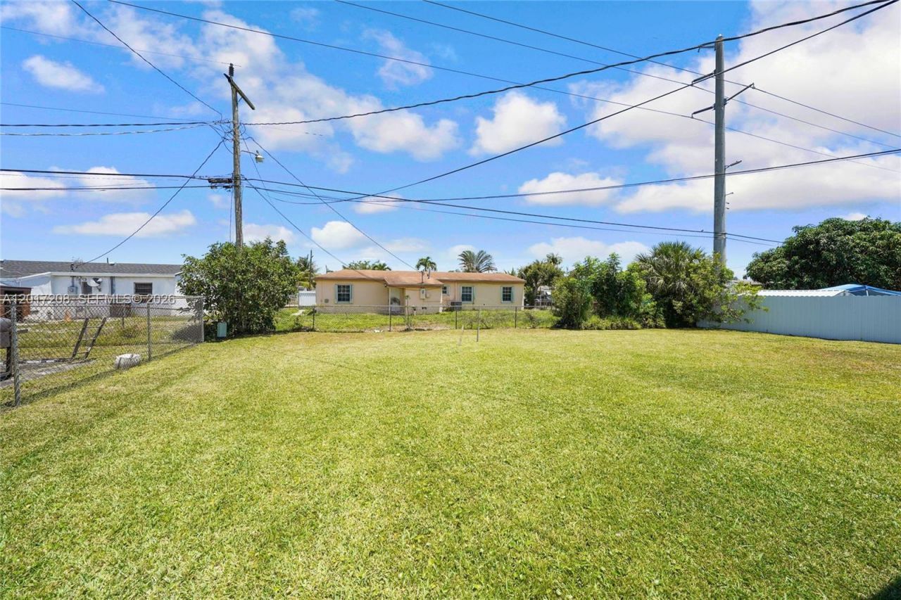 15815 NW 19th Ave , Miami Gardens, FL 33054 Photo