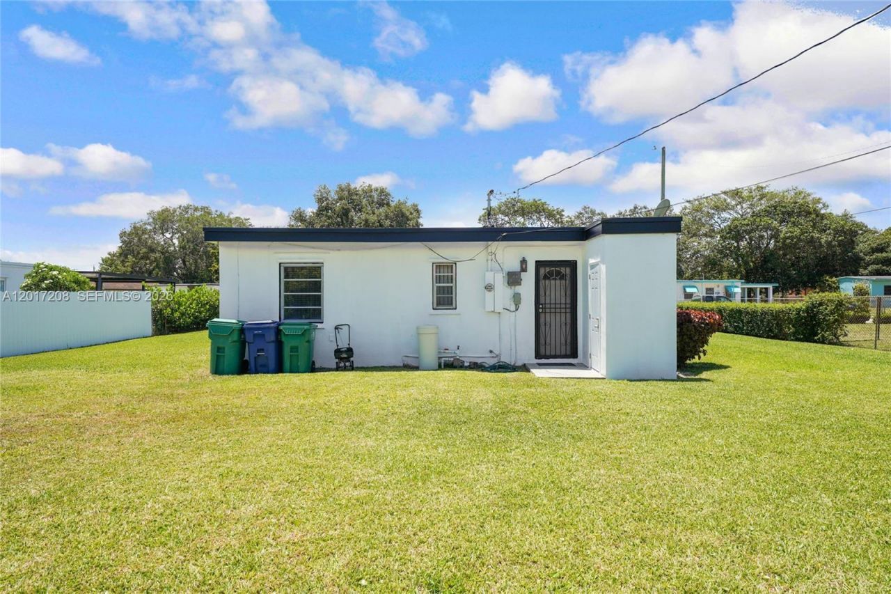 15815 NW 19th Ave , Miami Gardens, FL 33054 Photo