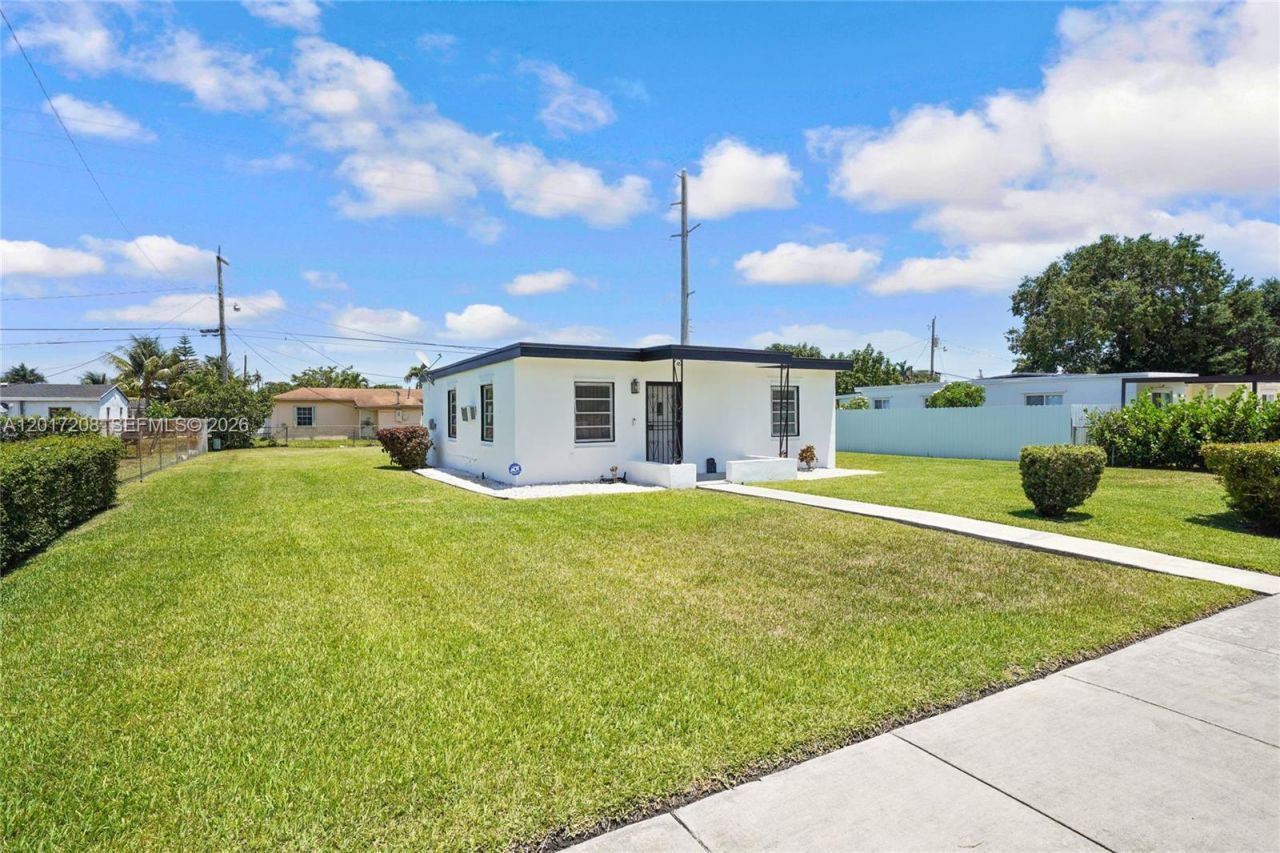 15815 NW 19th Ave , Miami Gardens, FL 33054 Photo