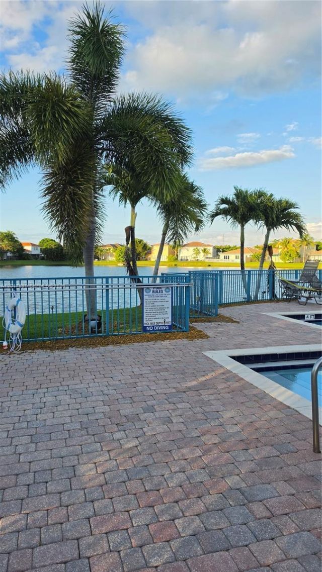 2160 NE 37th Rd , Homestead, FL 33033 Photo