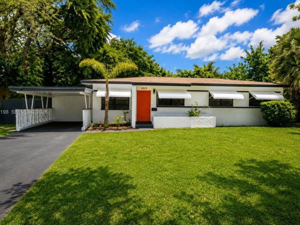 1815 NE 154 St, North Miami Beach, FL 33162