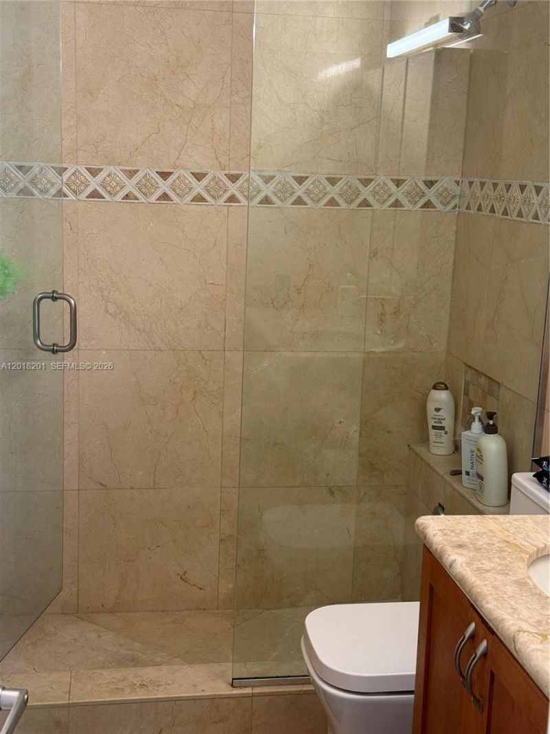 5750 Collins Ave , Unit 9K, Miami Beach, FL 33140 Photo