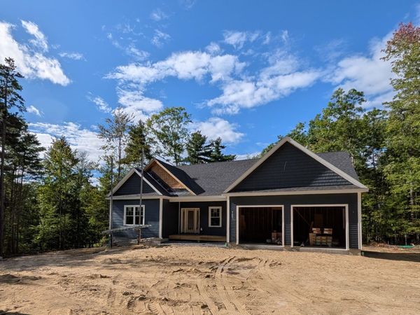 26-5 Purgatory Falls Road, Lyndeborough, NH 03082