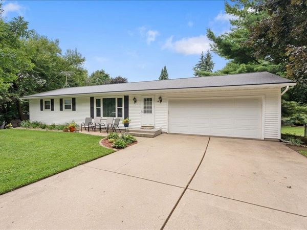 118 Violet Circle, Madison, WI 53714