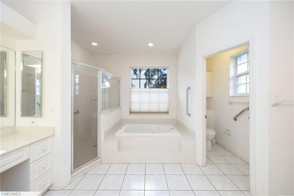 11223 Phoenix Way , Naples, FL 34119 Photo