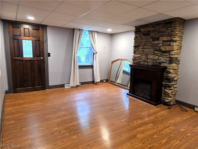 24936 Canal Street, East Rochester, OH 44625 Photo 4