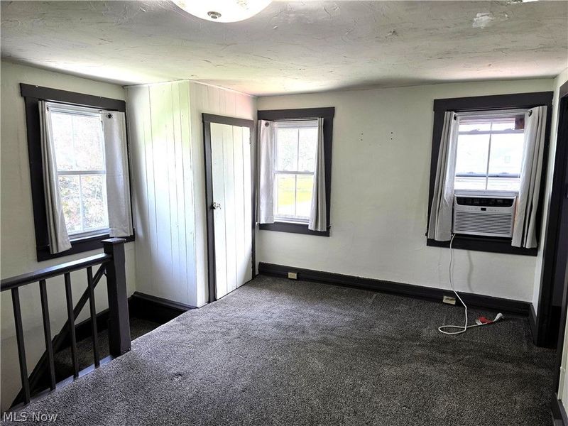 24936 Canal Street , East Rochester, OH 44625 Photo 6